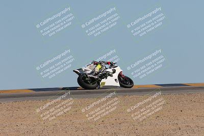 media/Feb-11-2024-CVMA (Sun) [[883485a079]]/Race 11 Amateur Supersport Open/